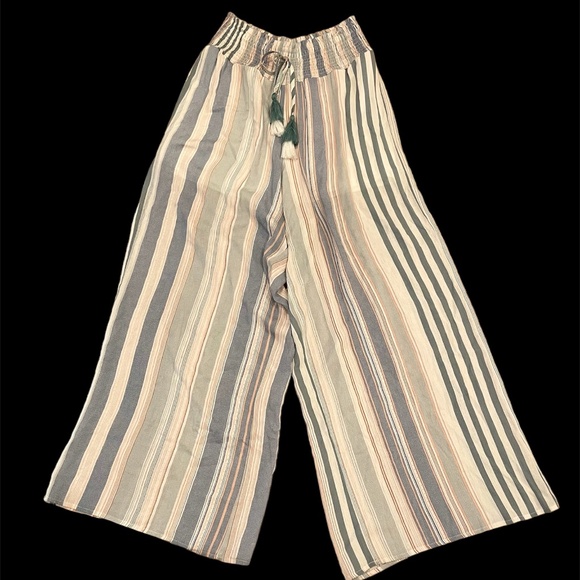 NWOT Striped Palazzo Pants- size small - Picture 2 of 5